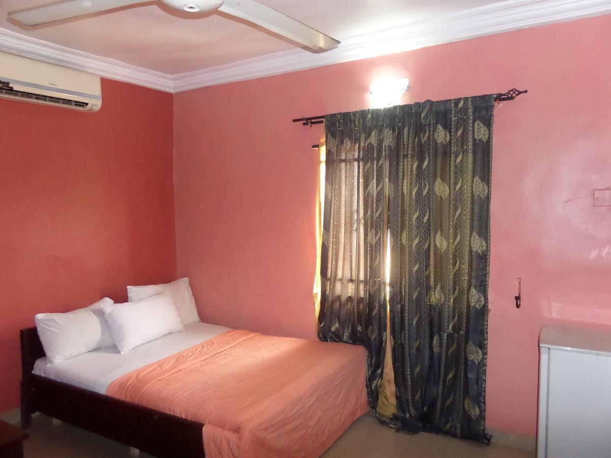 Hardrock Hotel And Suites Lagos Exterior photo